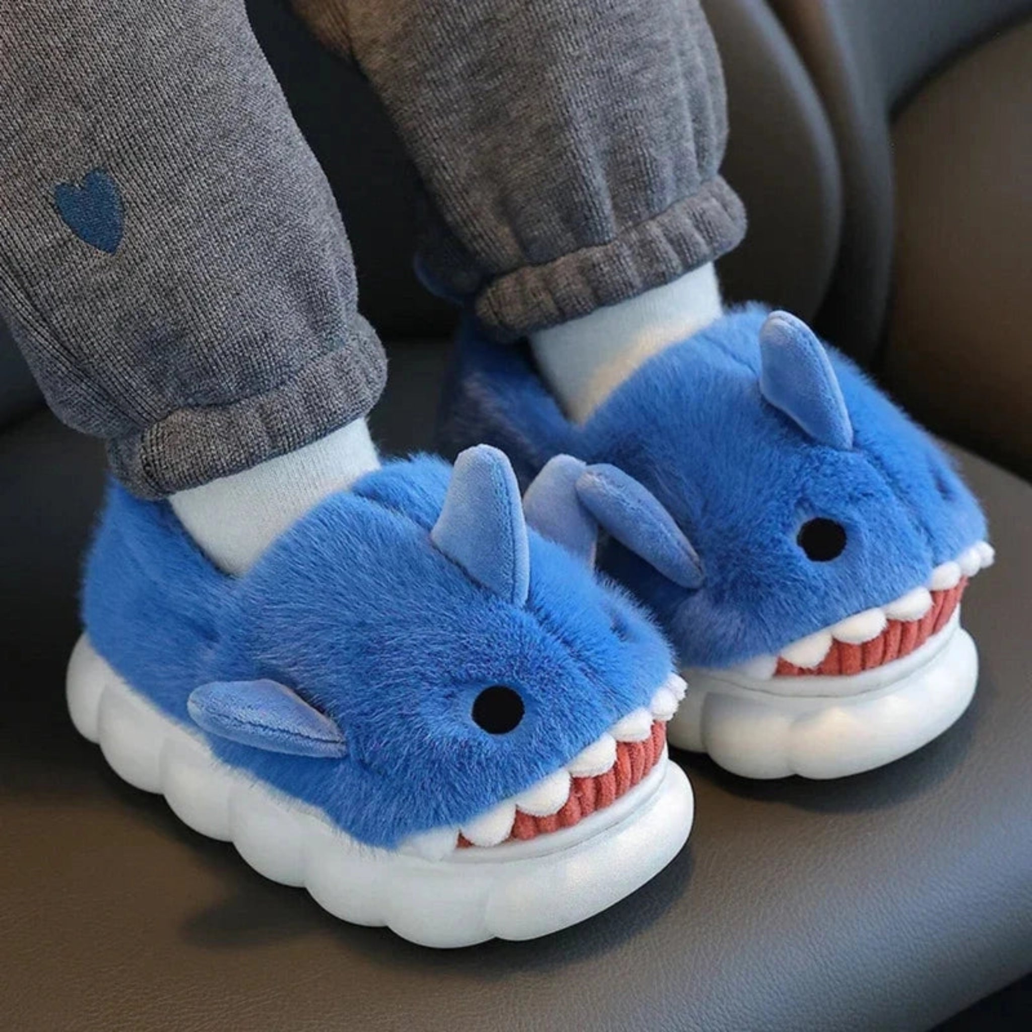 Boobuba Cozy Cartoon Shark Kids' Slippers - Non-Slip Plush Home Shoes
